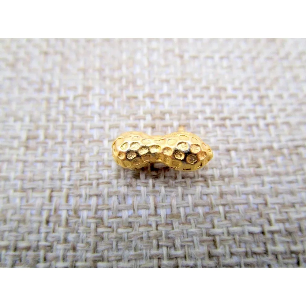 Peanut in Shell Vintage Tie Tack Lapel Pin Gold Tone